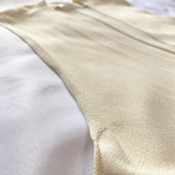 UCHUU MONTREAL CREAM SLEEVELESS SLOUCHY LONG THIN KNIT OPEN CARDIGAN VEST - S/M - Picture 7 of 9